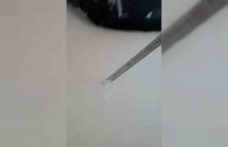 Diyarbakır’da kar kalınlığını metreyle ölçtüler:...