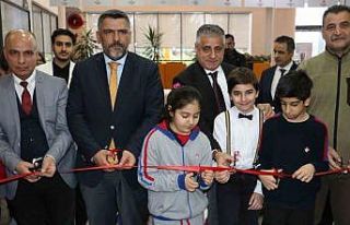 Diyarbakır’da öğrencilerden anlamlı sergi