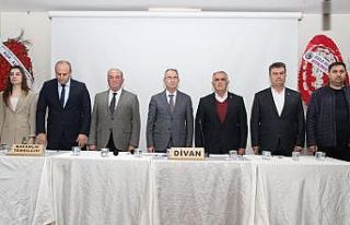 Dokumacılar Odası’nda Başkan Yıldırım güven...