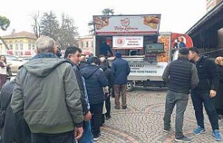 Dünya Gümrük Günü’nde vatandaşlara lokma ikramı