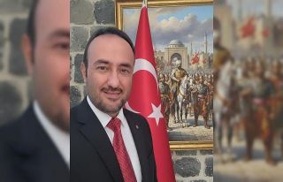 Düşünce Rotası Derneğinden bayrak provokasyonuna...