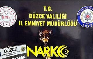 Düzce’de 100 gram uyuşturucu ele geçirildi, 3...