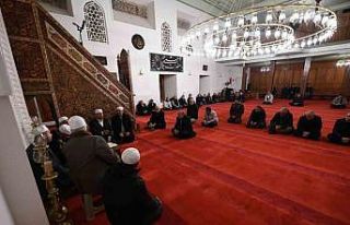 Ebediyete irtihal eden gazeteciler ve şehitler için...