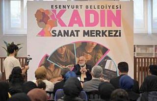 Ebru sanatının Ustası Esenyurt’ta sanatseverlerle...