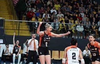 Eczacıbaşı Dynavit, derbide V. Bank’ı 3-1’le...