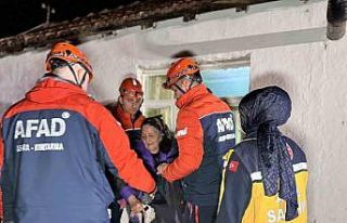 Edirne’de korku dolu dakikalar, çökme riski nedeniyle...