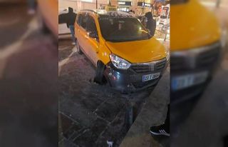 Elazığ’da alkollü şahıs çaldığı araçla...