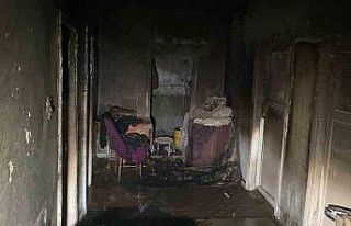 Elazığ’da ev yangını: Engelli genç kız hayatını...