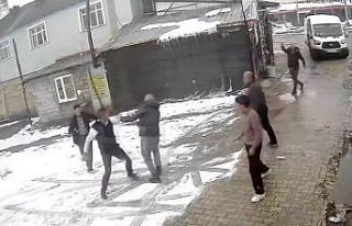 Elazığ’daki kavga, tuvaletini duvara yapan yolcu...