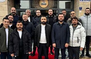 Elazığspor yönetimi, taraftar grup liderleriyle...