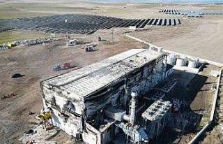 Elektrik üretim tesisinde çıkan yangın kontrol...