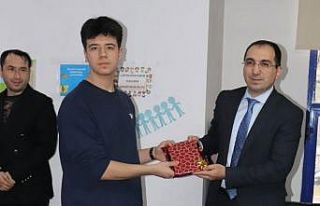 En çok kitap okuyanlar ödüllendirildi