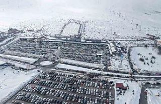 Erciyes hafta sonu 320 bin kişiyi ağırladı