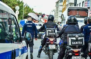 Esenyurt’ta kaldırım işgaline geçit yok