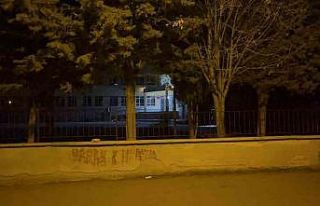 Eskişehir’de babayı darbedip oğlunu bıçaklayan...