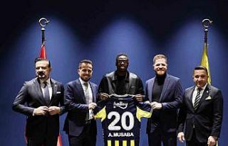 Fenerbahçe, Musaba’yı renklerine bağladı