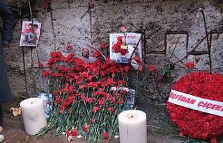 Gazeteci-Yazar Uğur Mumcu ölümünün 33’üncü...