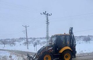 Gaziantep Büyükşehir’den köy yollarında yoğun...