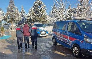 Gaziantep’te 9 düzensiz göçmen ile 3 organizatör...