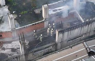 Gaziosmanpaşa’da işyerinde yangın çıktı, itfaiye...