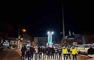 Gemlik’te protokol üyeleri yeni yıla sahada girdi