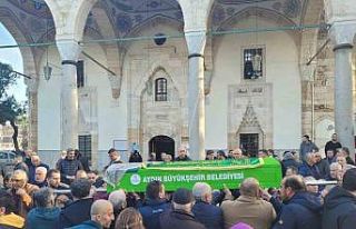 Genç yaşta hayatını kaybeden Sezer, son yolculuğuna...