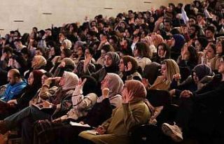 Gençler, büyükşehir ile KPSS’ye hazırlanıyor