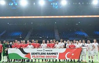 GençLig 2026 lansmanında ünlü isimlerin katılımıyla...