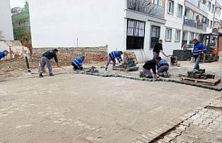 Germencik’te sabahın ilk ışıklarıyla ekipler...