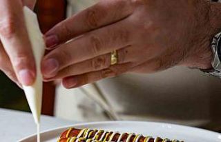 Glutensiz sosis tüketiciyle buluşuyor