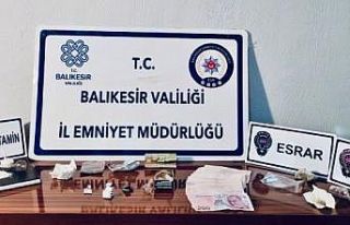 Gönen’de yılbaşı denetimlerinde uyuşturucu...