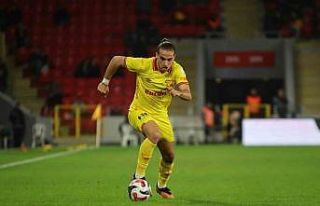 Göztepe, hazırlık maçında galip geldi