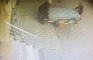 Güpegündüz hırsızlık: İki kadın dev panelleri...