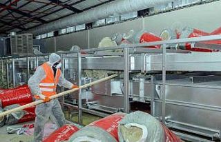 Halk ekmek fabrikasında fırınların montajı yapılıyor