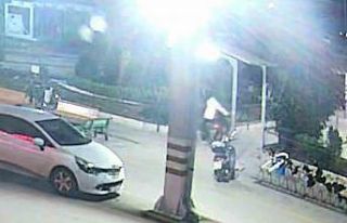 Hastane otoparkından 3 motosiklet çalan 2 şüpheli...