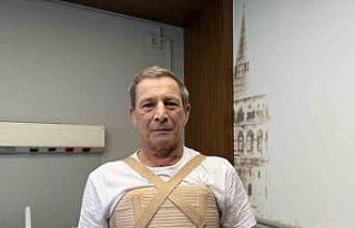 Havalimanında kalbinden rahatsızlanan hastaya şehir...