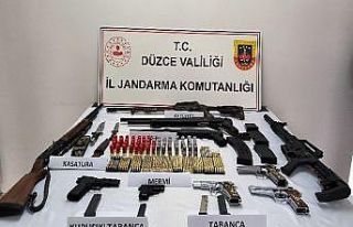 Havaya ateş edip sosyal medyada yayınlayan 8 kişi...