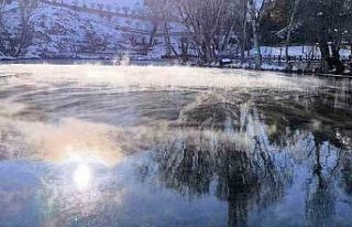 Her yer dondu bir orası donmadı