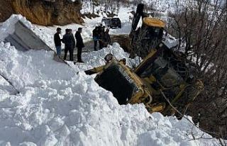 Hizan’da karla mücadele sırasında kaza