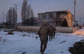 Iğdır’da torbacılara darbe: 15 adrese eş zamanlı...