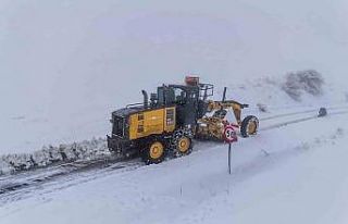 İlkadım’da kar mesaisi: "Toplu taşıma tercih...