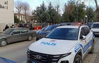 İnegöl’de bıçaklı kavga: 1 yaralı