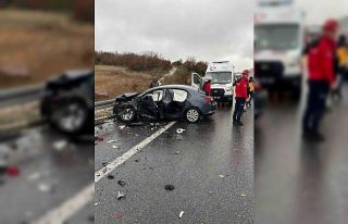 İzmir-İstanbul Otoyolu’nda zincirleme kaza: 1...