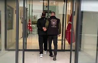 İzmir’de 27 yıl hapis cezasıyla aranan şahıs...