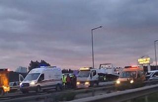 İzmir’de zincirleme trafik kazası: 7 yaralı