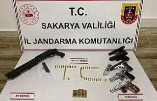 Jandarma kaçakçılığa geçit vermiyor: 1 tutuklama