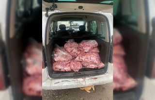 Jandarmanın durdurduğu araçtan 450 kilo bozulmuş...