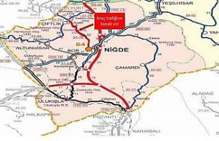 Kar ve tipi nedeniyle Niğde’de iki yol trafiğe...