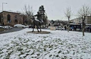 Kar yağışına en çok Büyükşehir Belediye Başkanı...