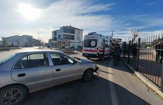 Karaman’da otomobil ile cip çarpıştı: 3 yaralı
